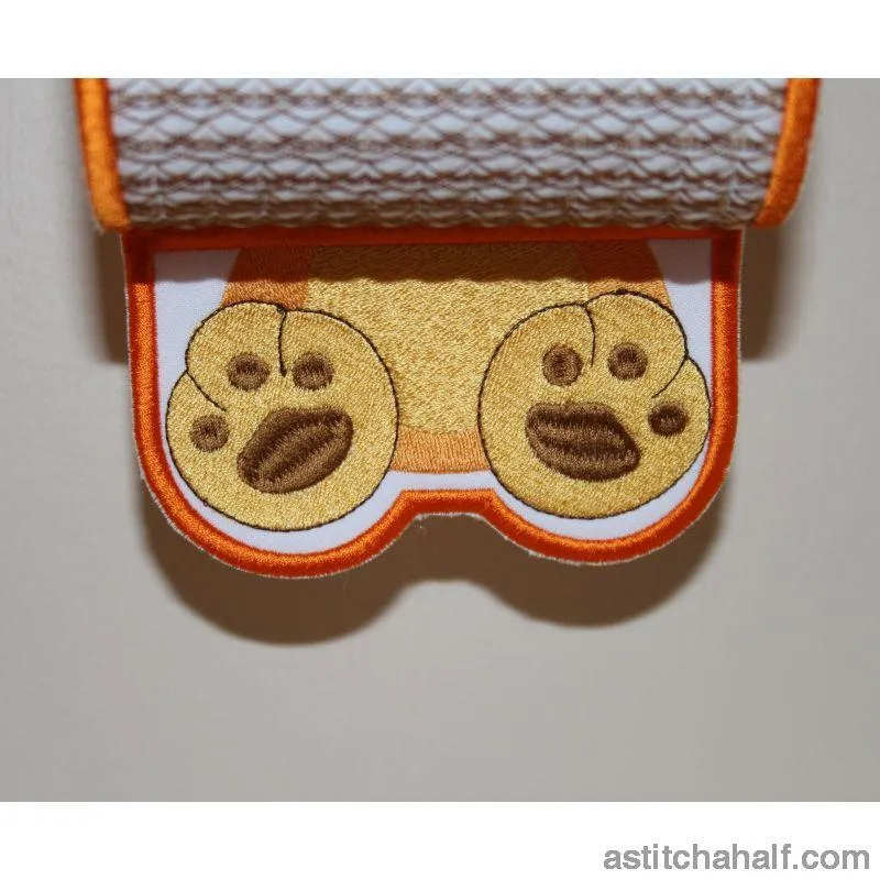 Lubaya the Lion Toilet Roll Holder